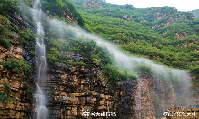 先把冰箱喷了点空气清香剂然后才把冰箱放东西会中毒吗？游戏画面